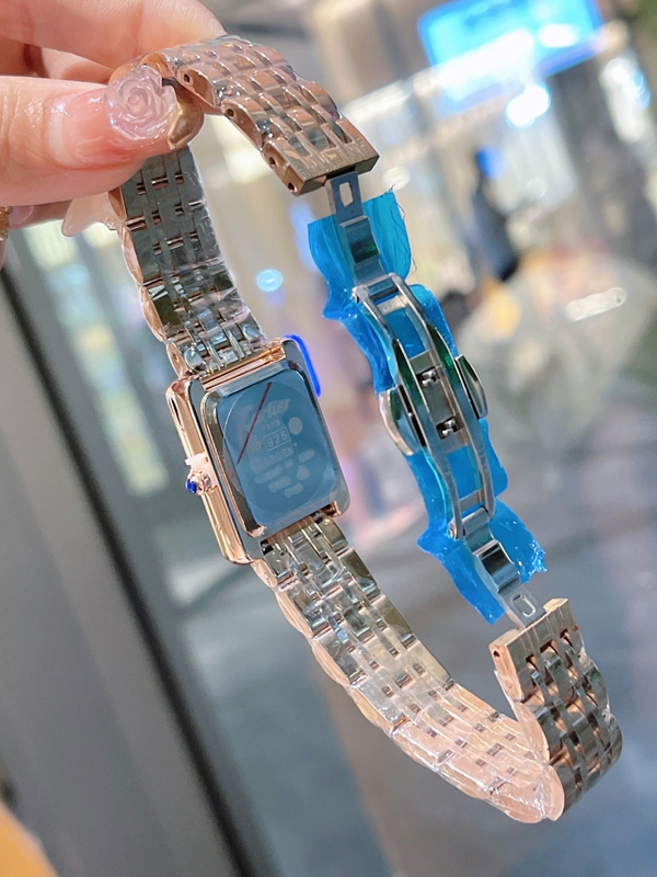 ブランド時計全体デザイン